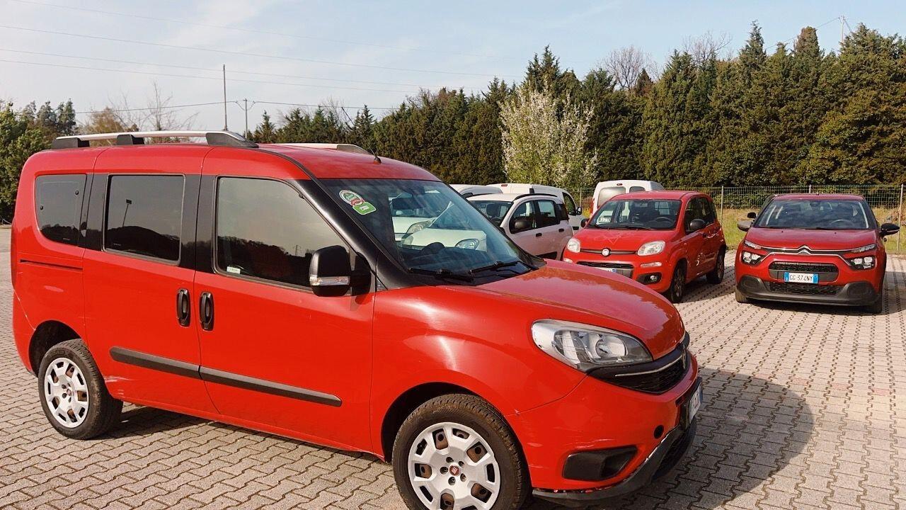 Fiat Doblo Doblò 7 POSTI 1.4 T-Jet 16V Natural Power Lounge 7 POSTI