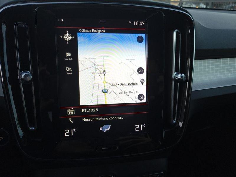 Volvo XC40 D3 2.0 Momentum 150 CV