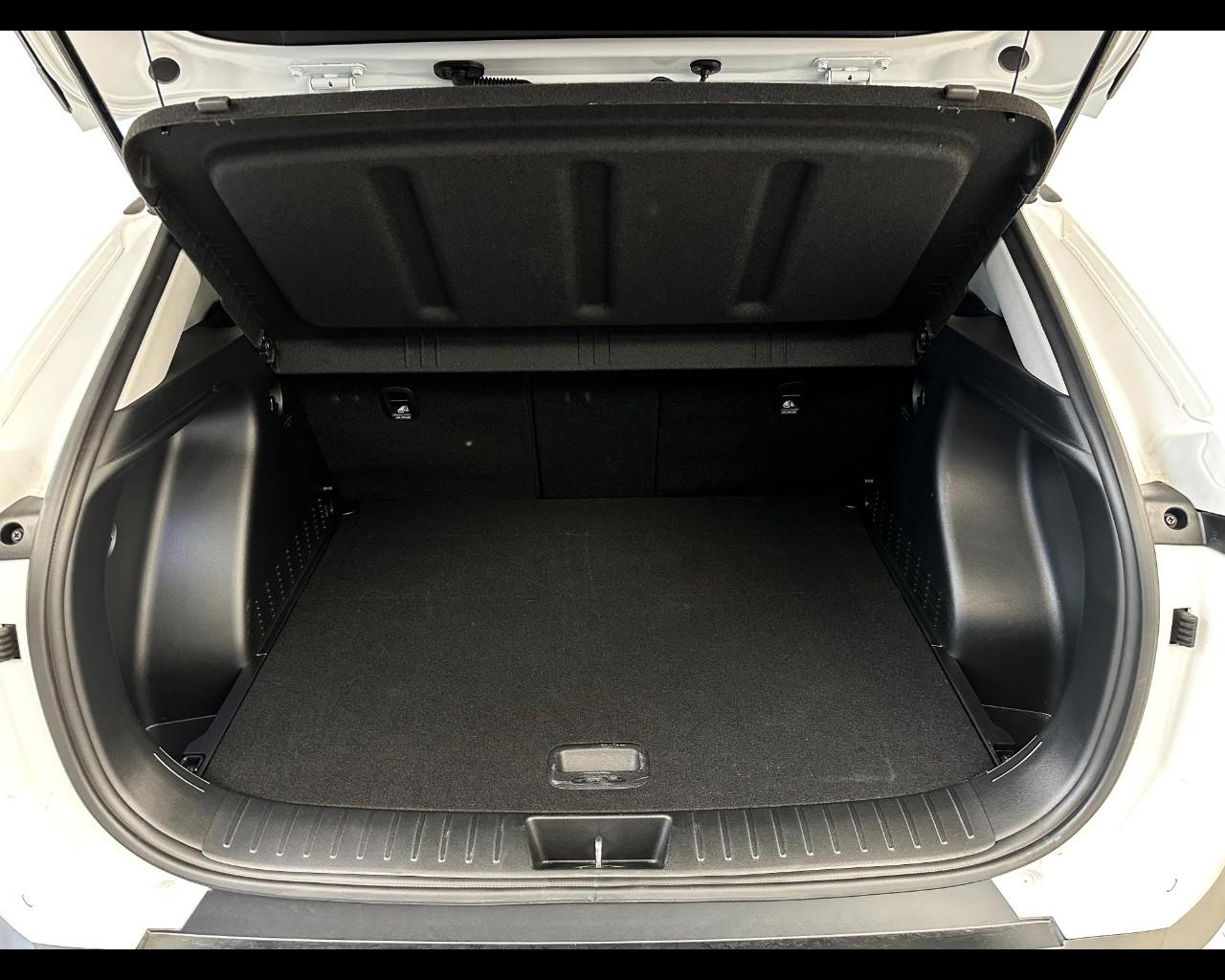 HYUNDAI KONA ICE MY25 1.0T 48V MT XLINEPLUS