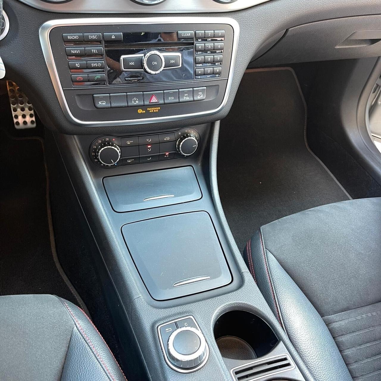 Mercedes-Benz GLA 200 CDI Automatic 4Matic Premium