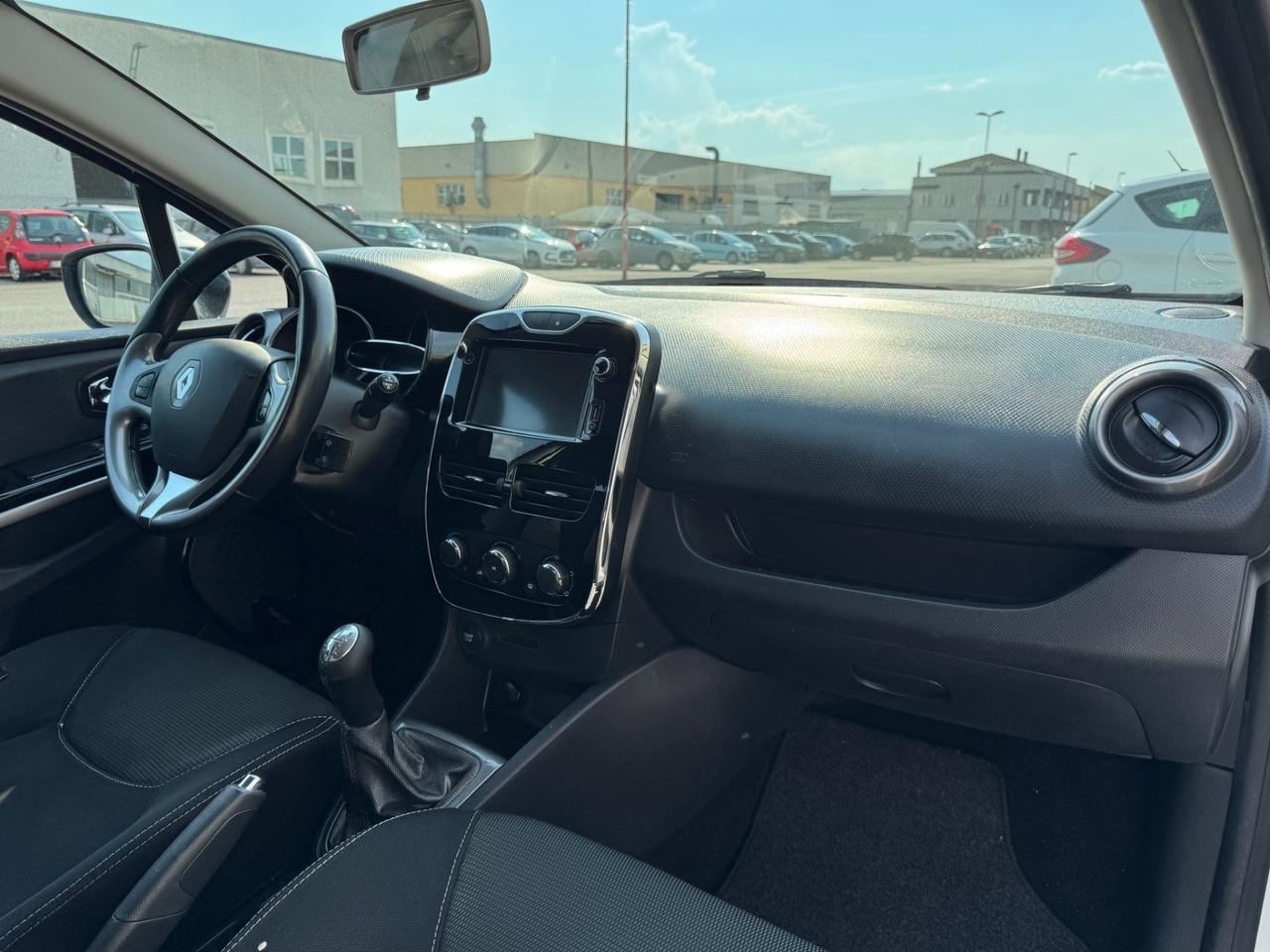 Renault Clio Sporter 1.5 dCi 8V 75CV Costume National