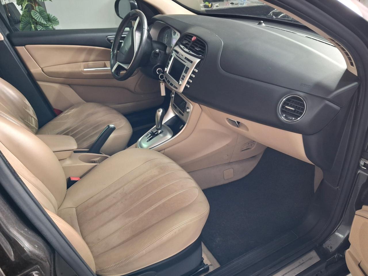 Lancia Delta 1.6 MJT DPF automatica unico proprietario