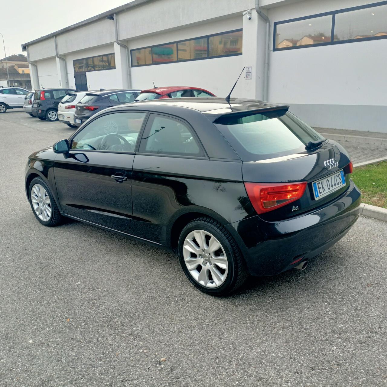 Audi A1 1.6 TDI neopatentati motore sostituito