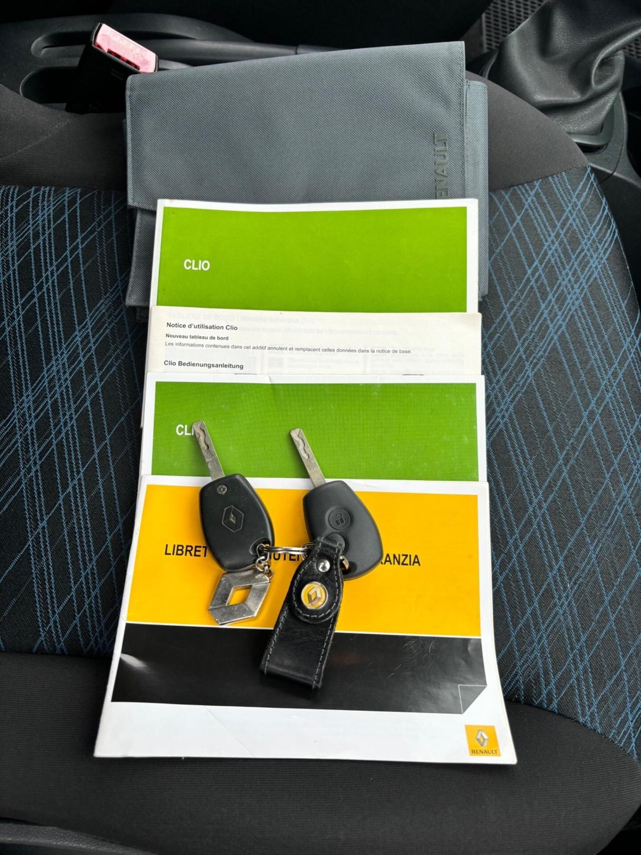 Renault Clio Storia 1.2 5 porte Confort