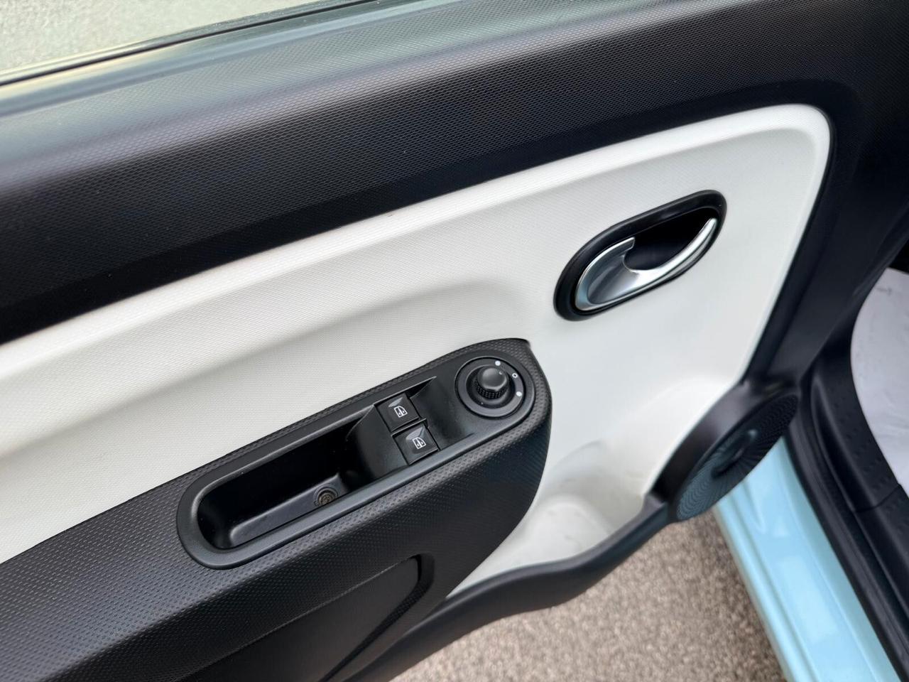 Renault Twingo SCe 65 CV Duel ***OK NEOPATENTATI***