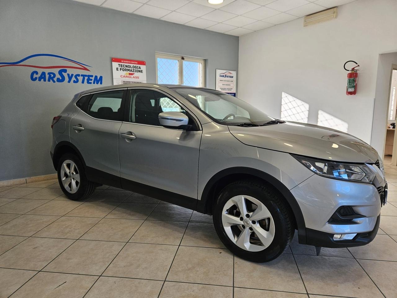 Nissan Qashqai 1..5 dCi 115cv Business