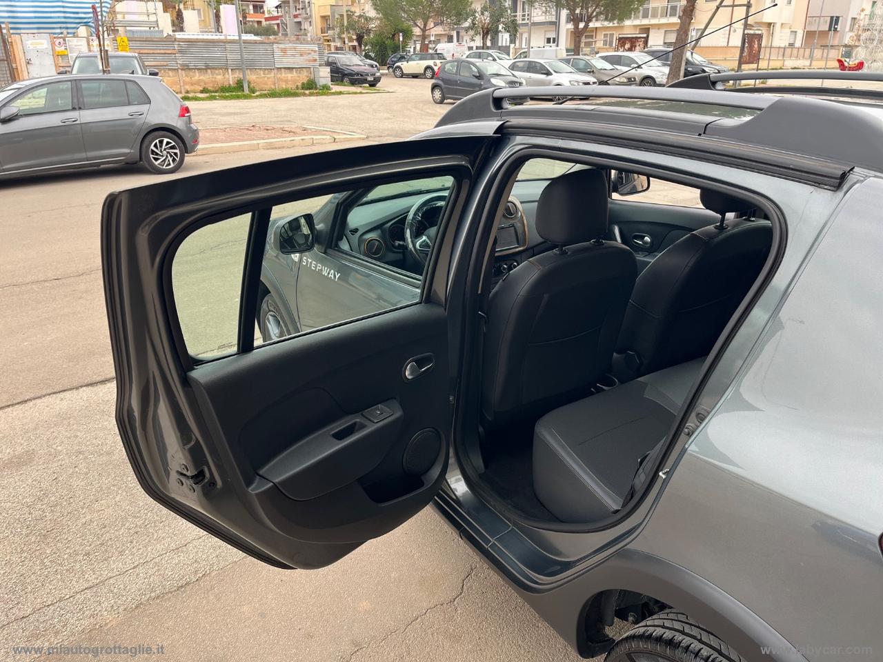 DACIA Sandero Stepway 1.5 dCi 8V 90 S&S Easy-R