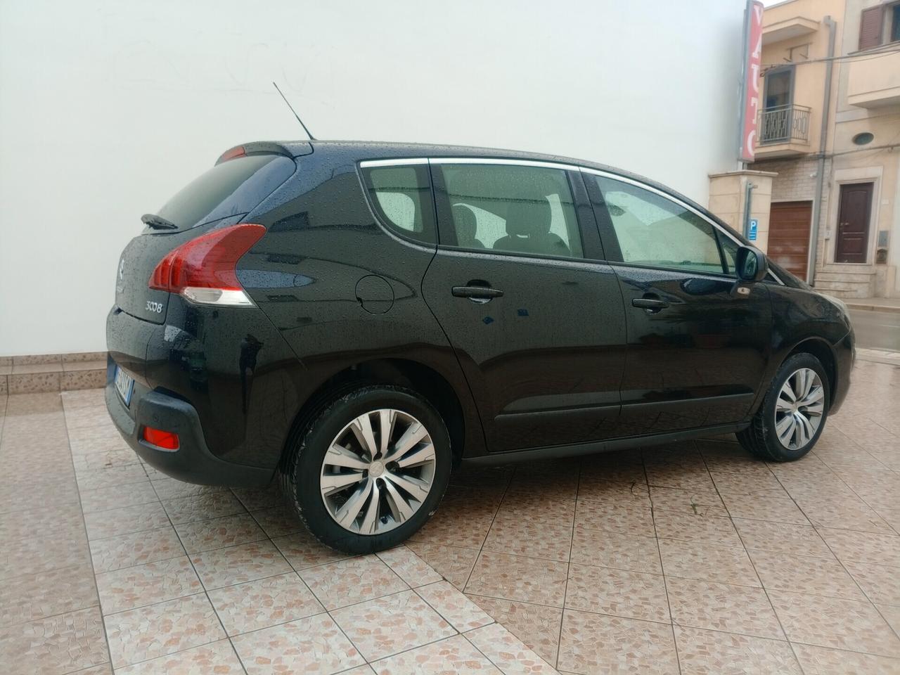 Peugeot 3008 BlueHDi 120 EAT6 S&S Business