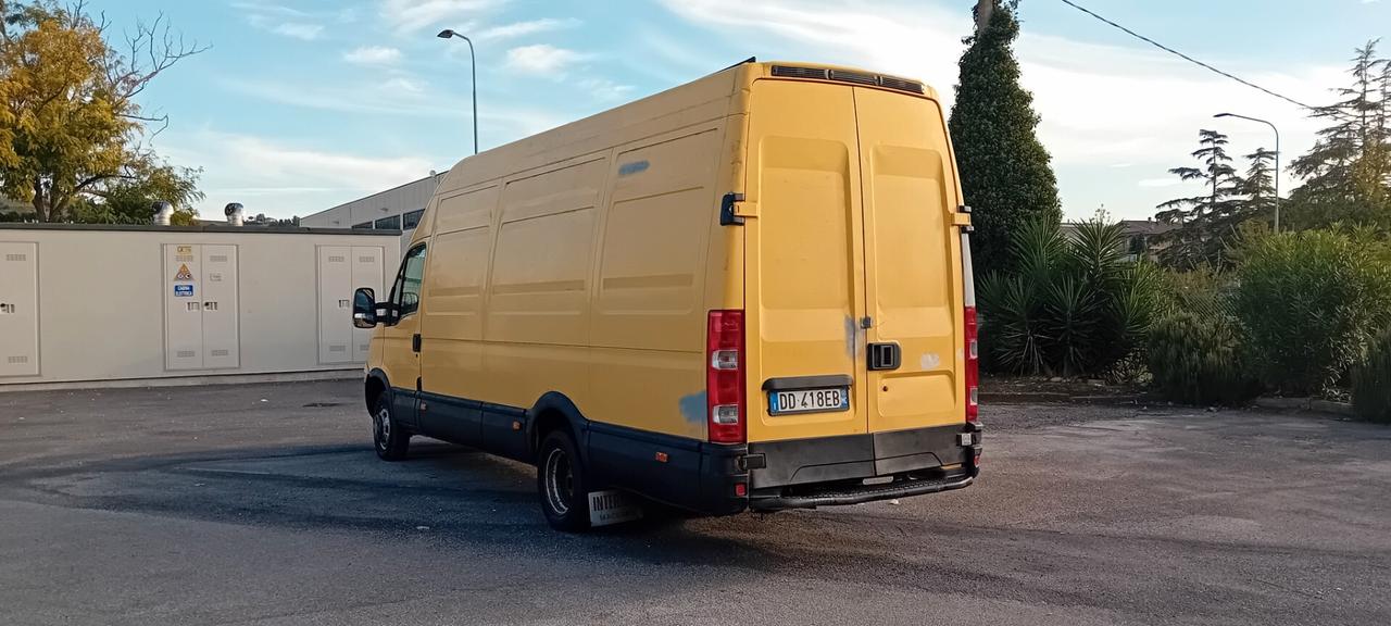 Iveco Daily 35S18P 3.0 Hpt maxi gancio traino