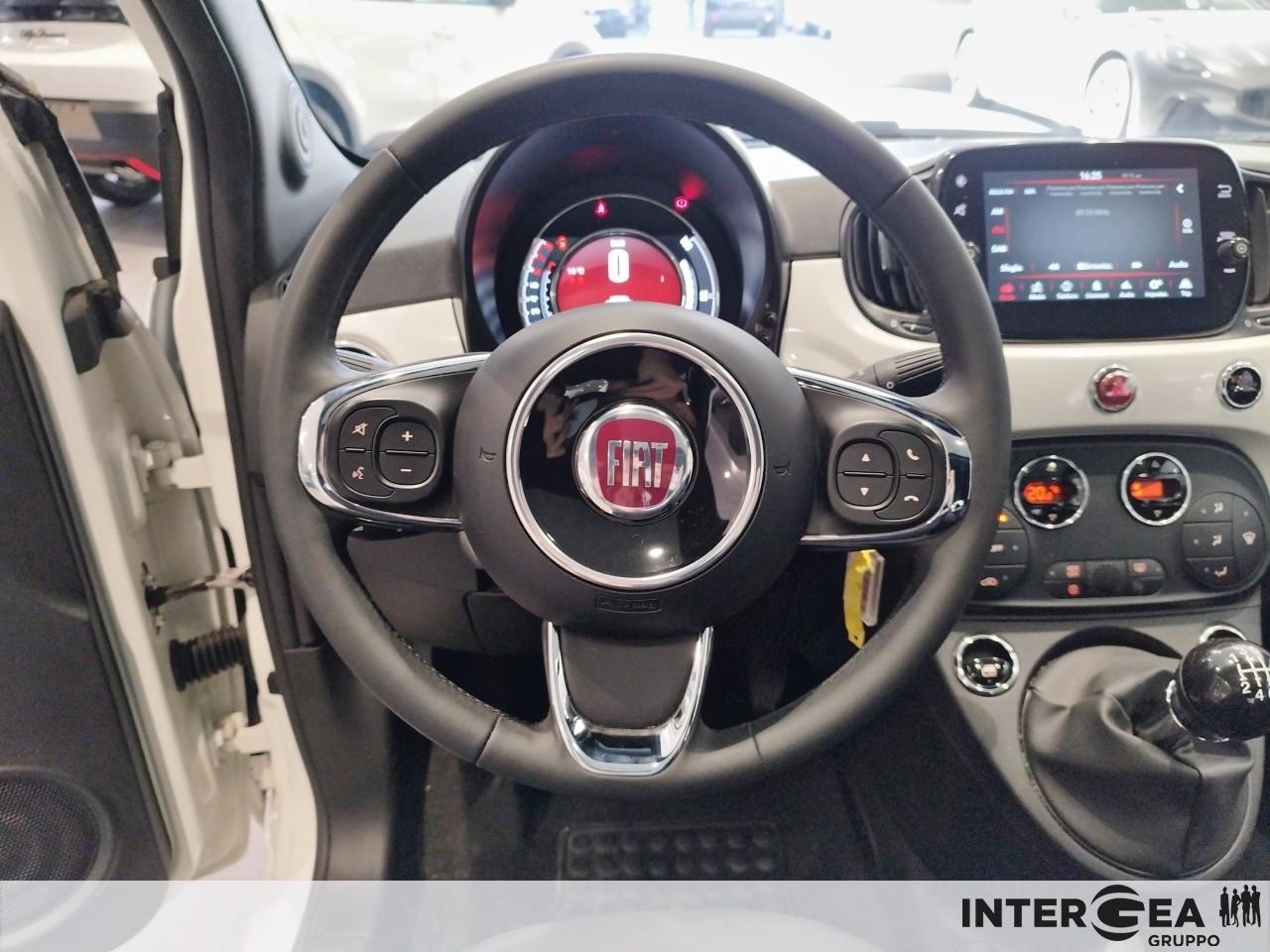FIAT 500 1.0 hybrid Dolcevita 70cv - cerchio 16''