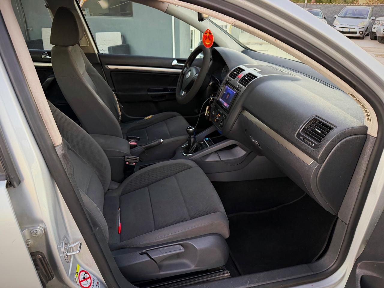 Volkswagen Golf 1.9 TDI DPF 5p. GT Sport