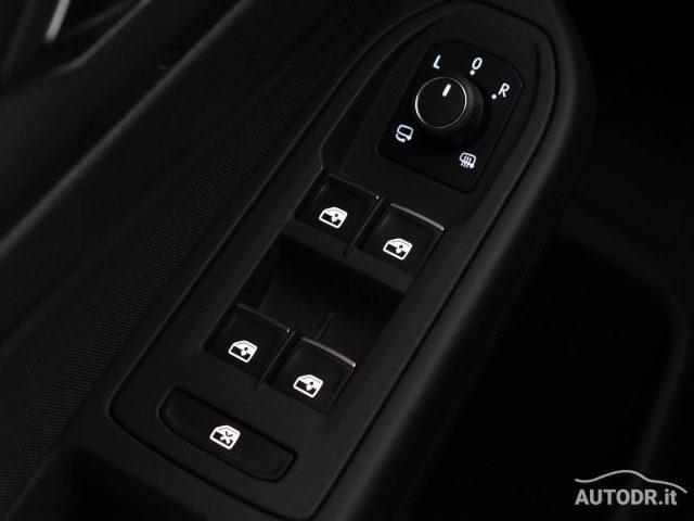 VOLKSWAGEN Golf 2.0 TSI GTI DSG Fari Matrix, Navi, Retrocamera