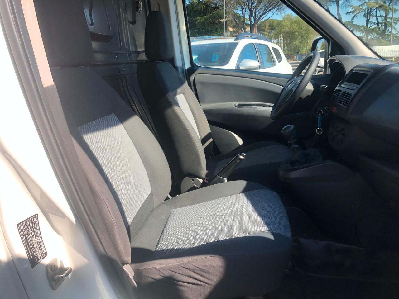 Fiat Doblo 1.4 T- jet Conbentato N1