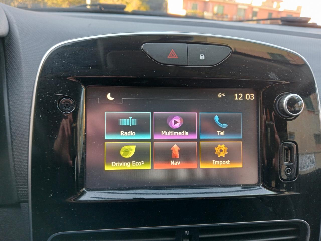 Renault Clio 1.2 75CV 5 porte Zen