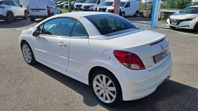 PEUGEOT 207 1.6 VTi 120CV CC Féline