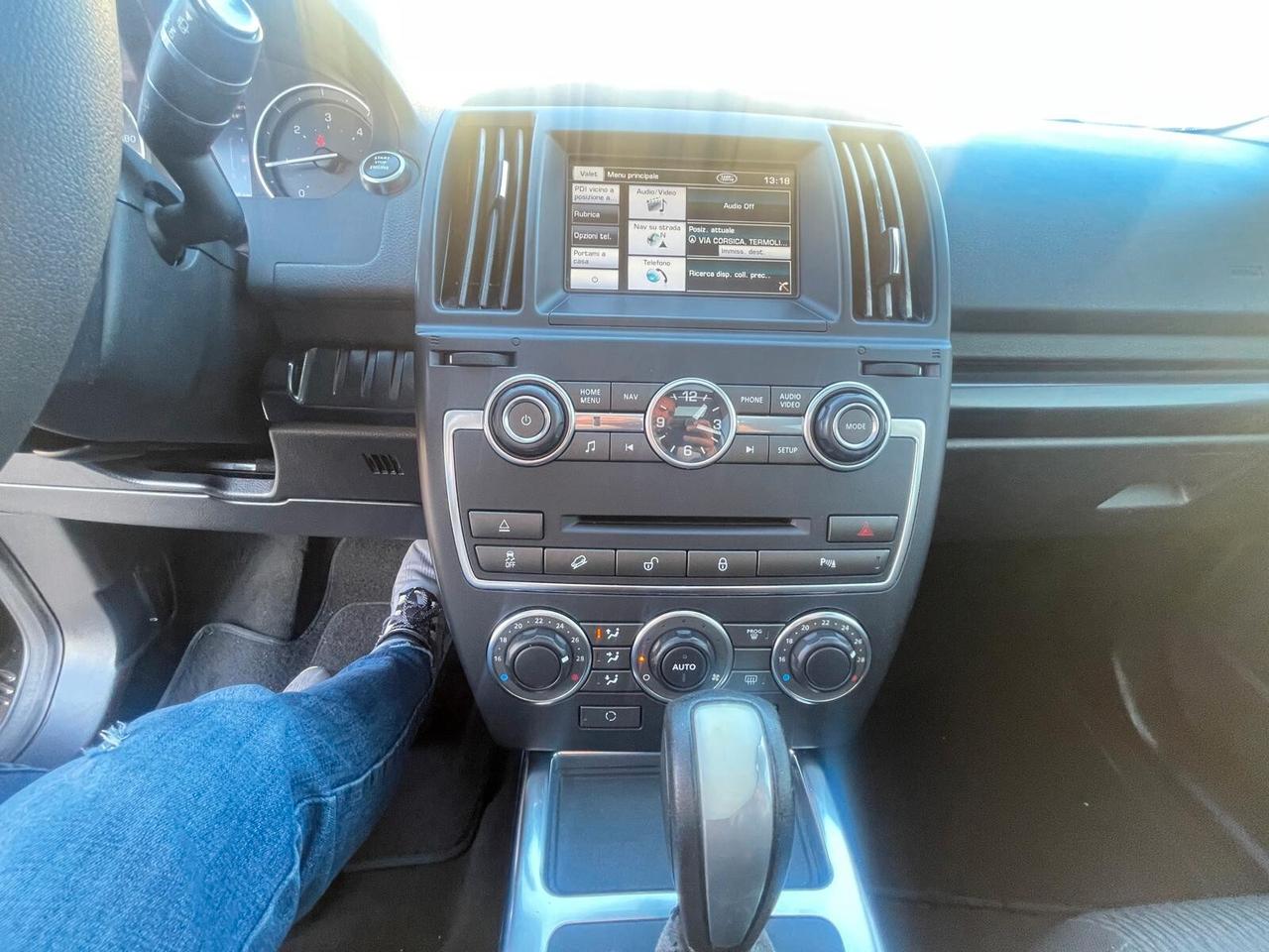 Land Rover Freelander 2.2 eD4 2WD S.W. SE