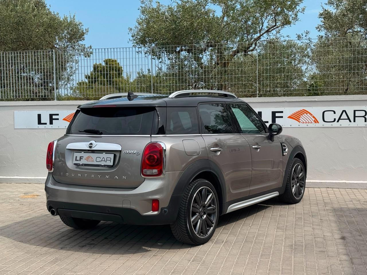 Mini Cooper D Countryman 2.0 Hype 150 cv
