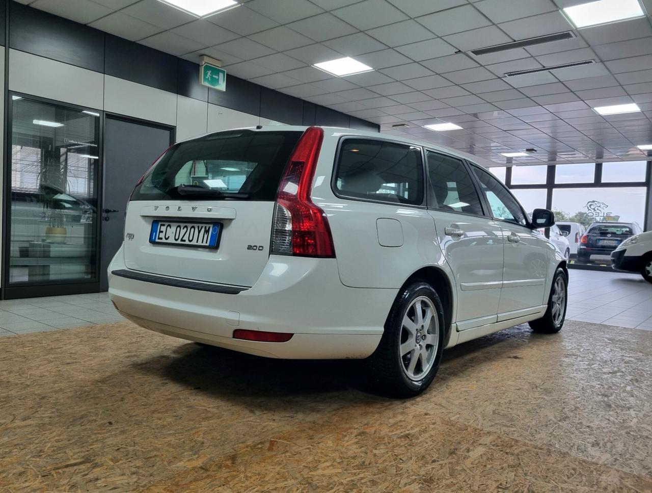 Volvo V50 2.0 DIESEL 136CV KINETIC