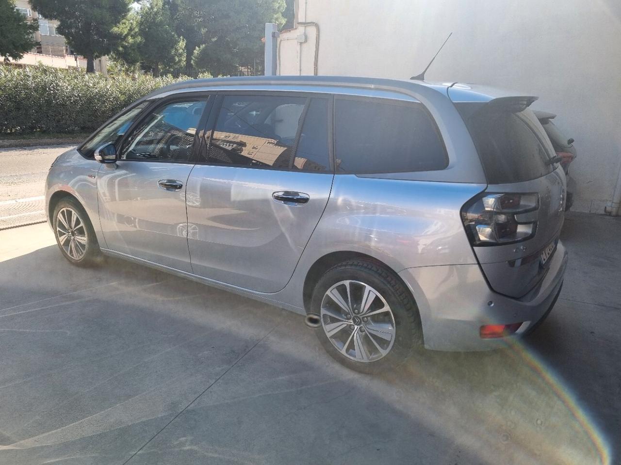 Citroen Grand C4 Picasso 1.6 e-HDi 115 Exclusive