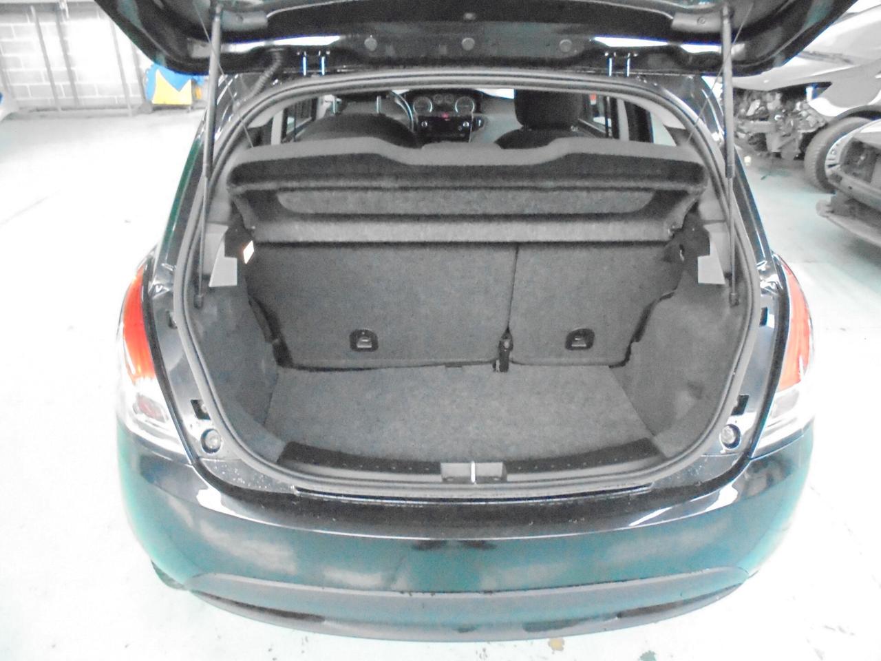 Lancia Ypsilon 0.9 TwinAir 85 CV 5 porte S&S Gold