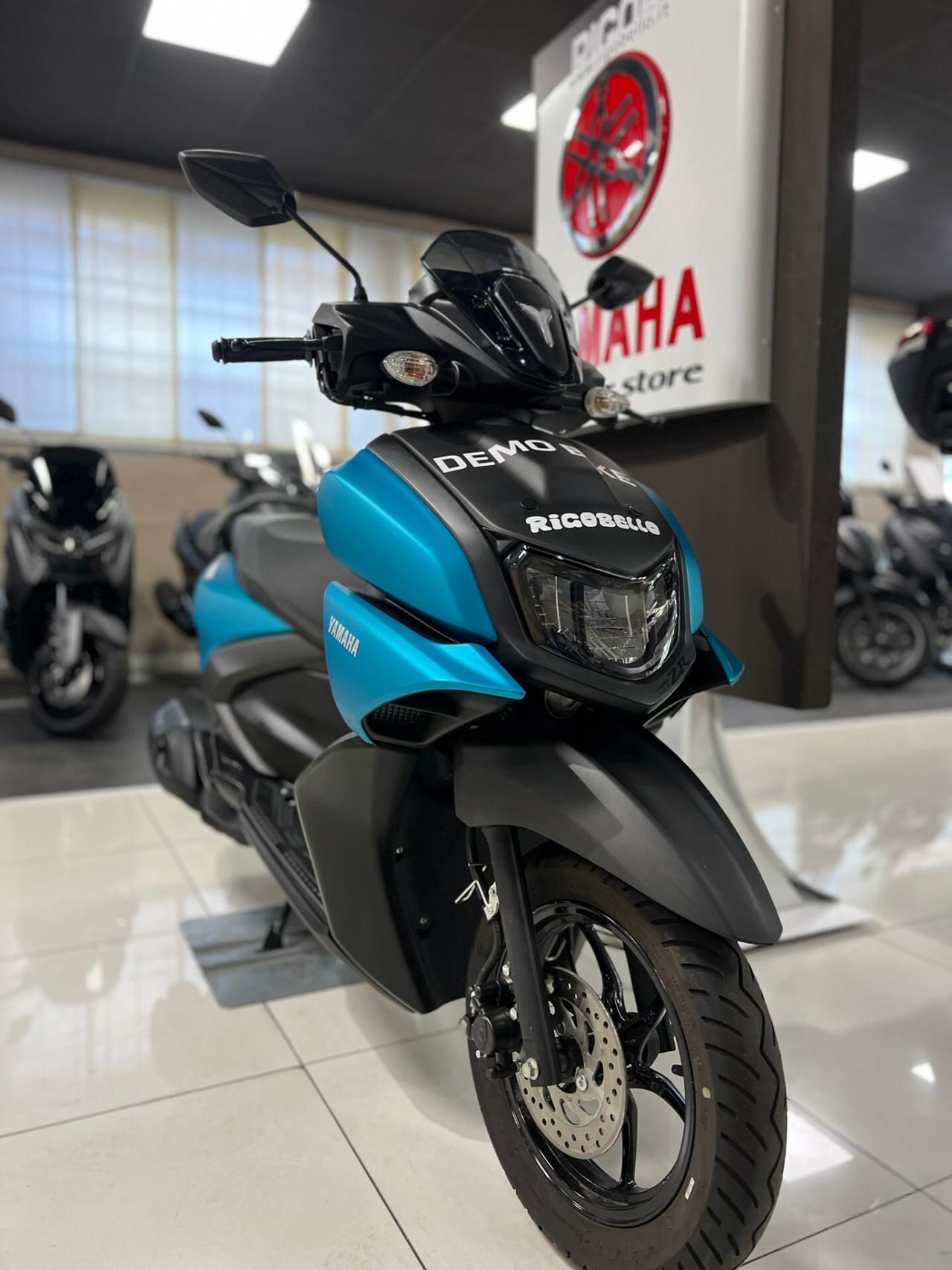 Yamaha RayZR
