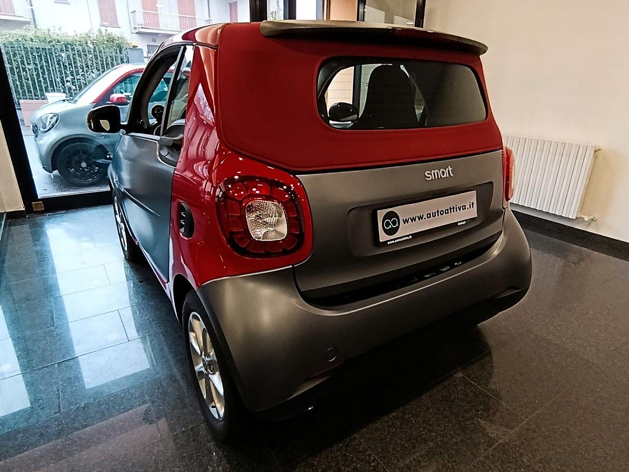 Smart ForTwo 70 1.0 cabrio Passion Tailor Made km 21.499 Perfetta