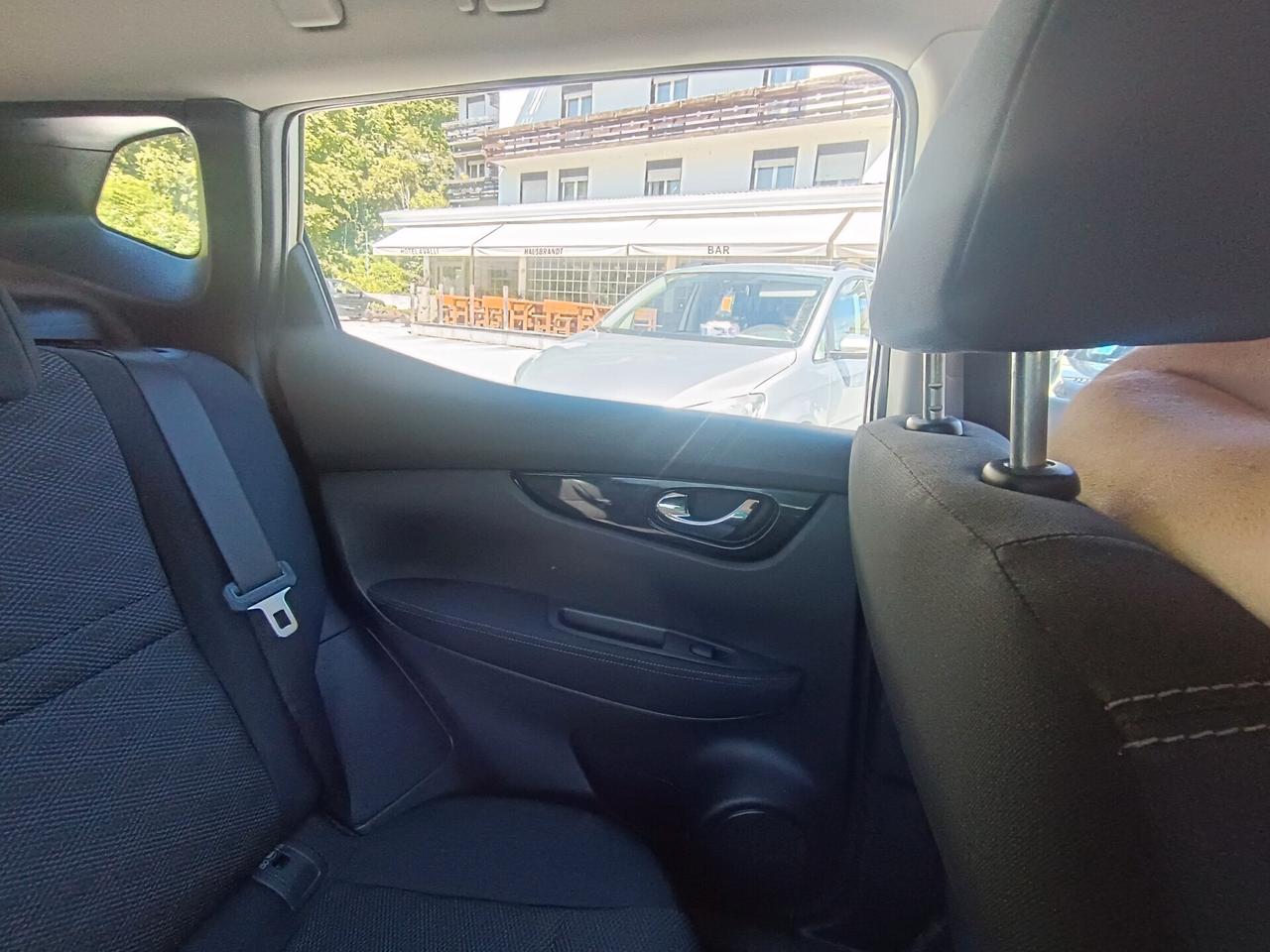 Nissan Qashqai 1.5 dCi DPF Acenta