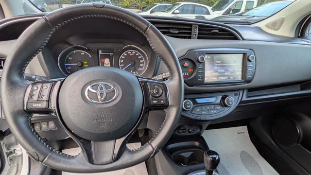 TOYOTA Yaris Hybrid Cool 1.5cc 73cv CAMERA POST. BLUETOOTH