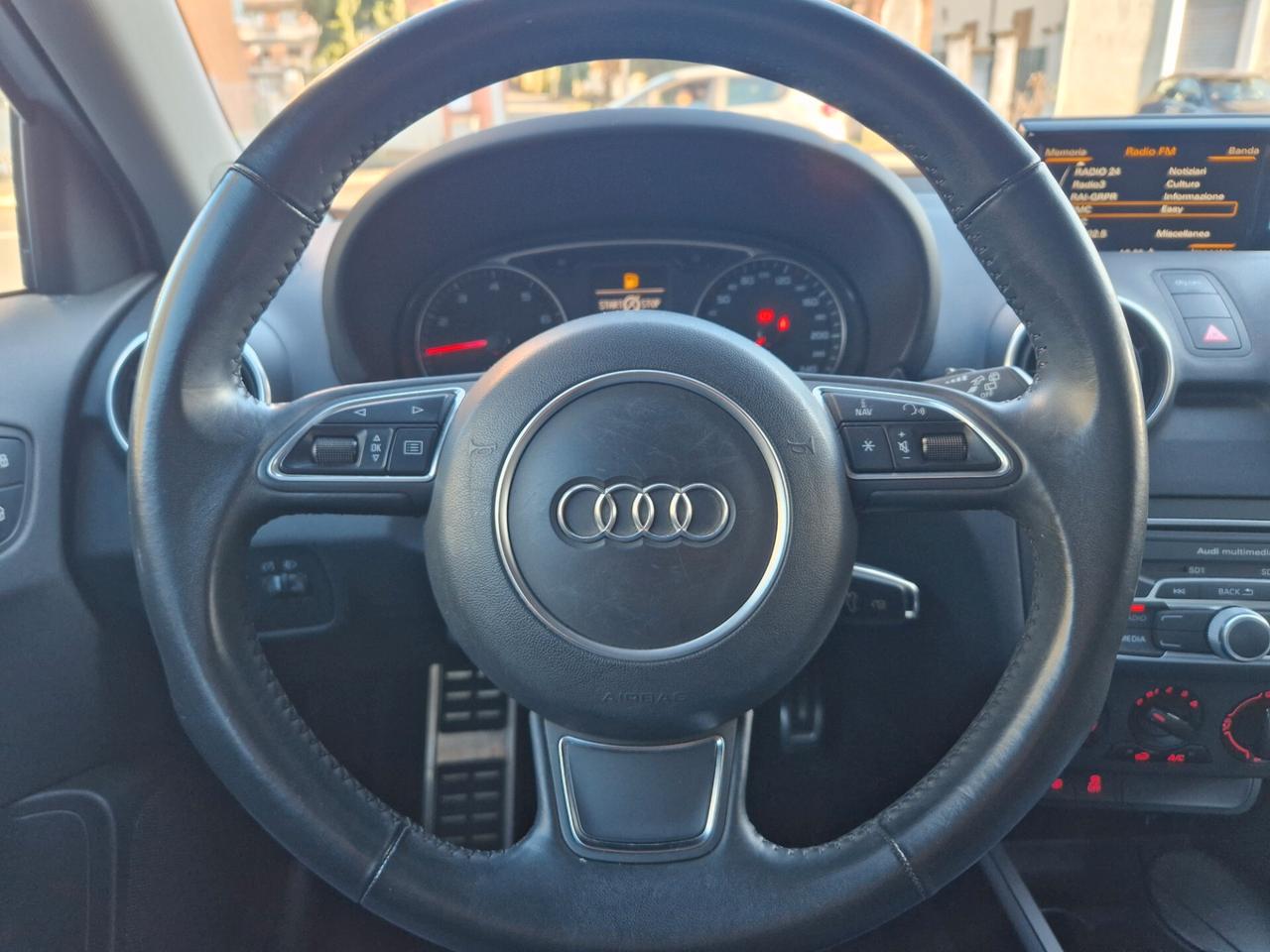 Audi A1 1.0 82CV "54.600 km" Bluetooth, Clima, Start&Stop