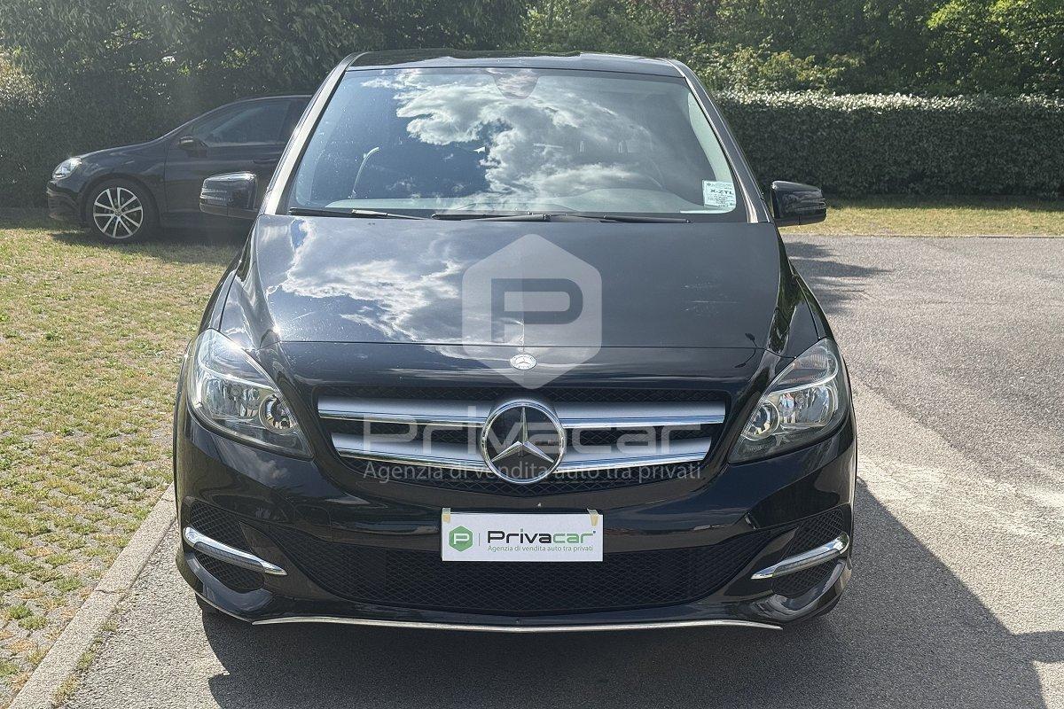 MERCEDES B 250 e Sport