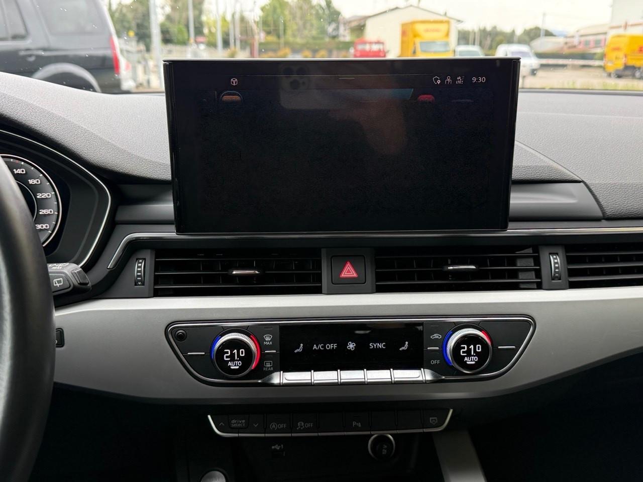 Audi A4 Avant TDI/163 CV S tronic SPORT/ KEYLESS/UNIPRO