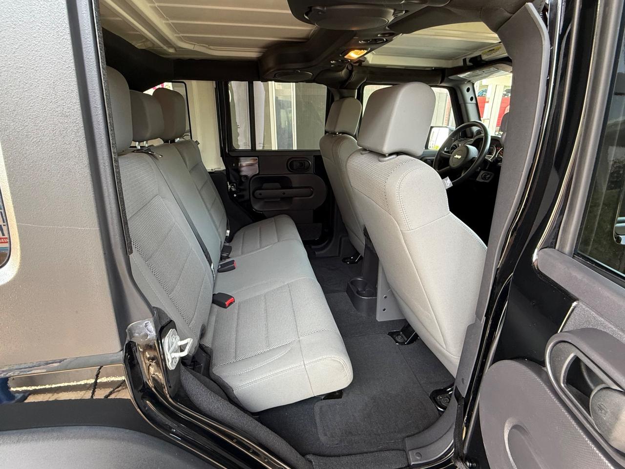 Jeep Wrangler Unlimited 2.8 CRD Rubicon 71000km