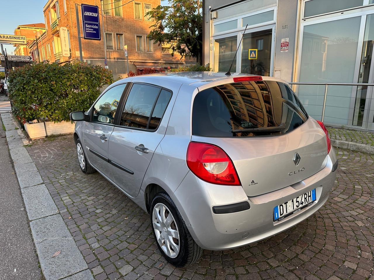 Renault Clio 1.2 16V 5 porte Rip Curl
