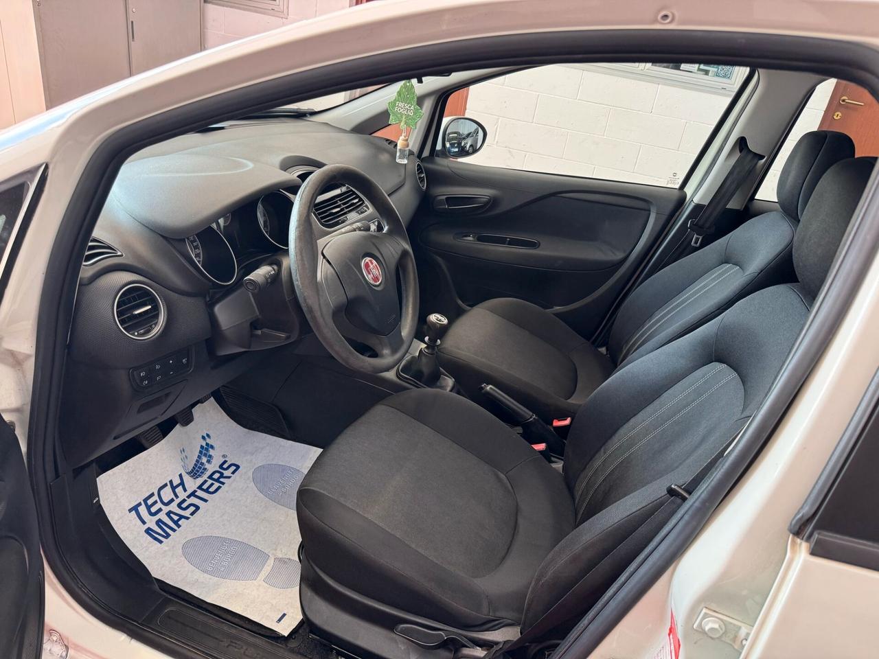 Fiat Punto 1.4 8V 5P NATURAL POWER LOUNGE