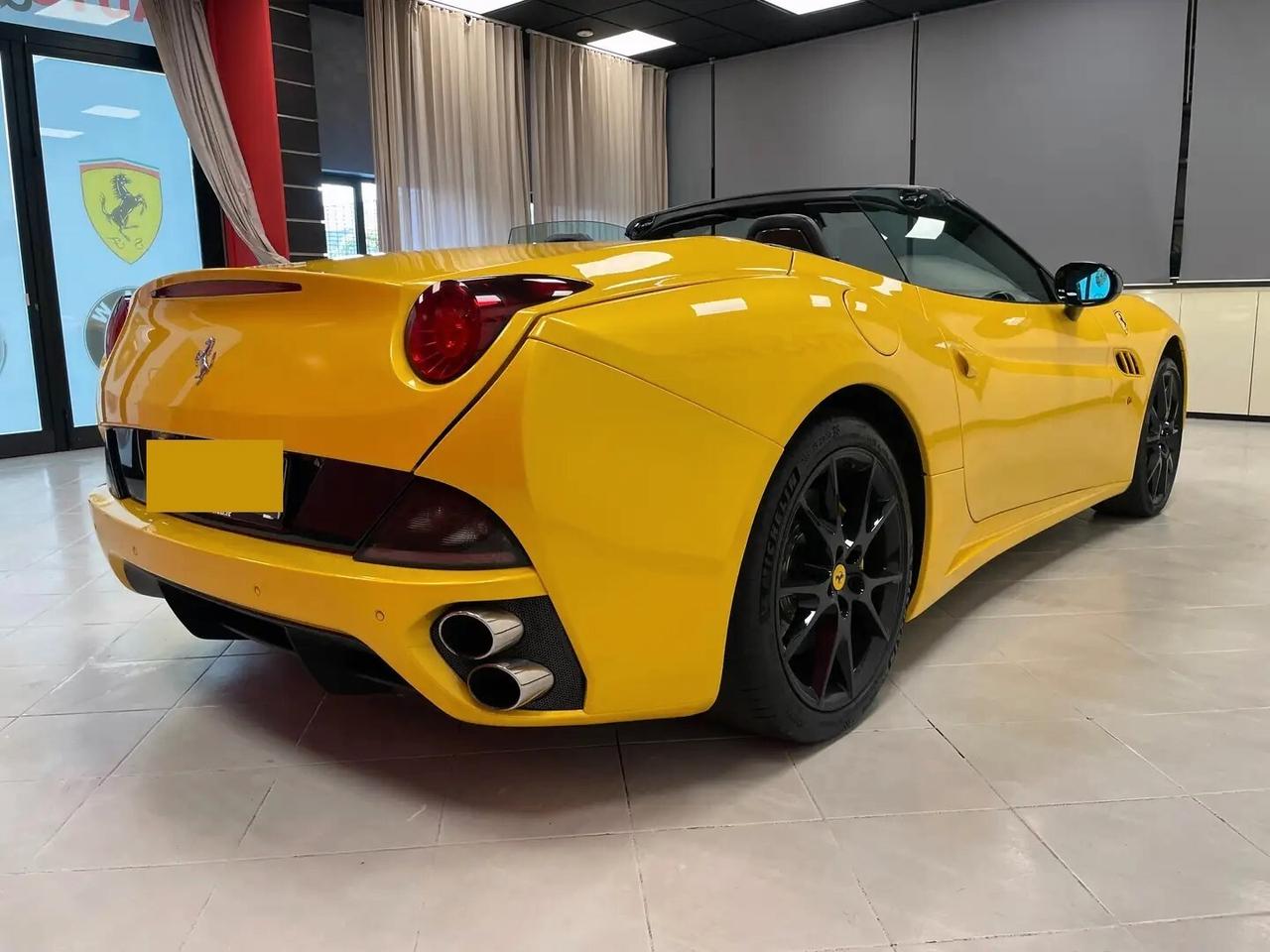 Ferrari California DCT