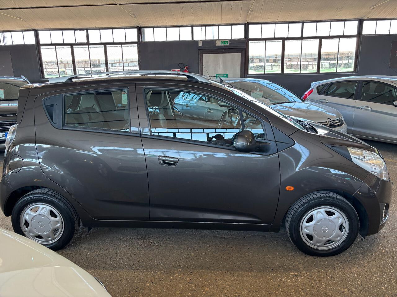 Chevrolet Spark 1.0 BENZINA LS 50KW 68 CV NEOPATENTATO