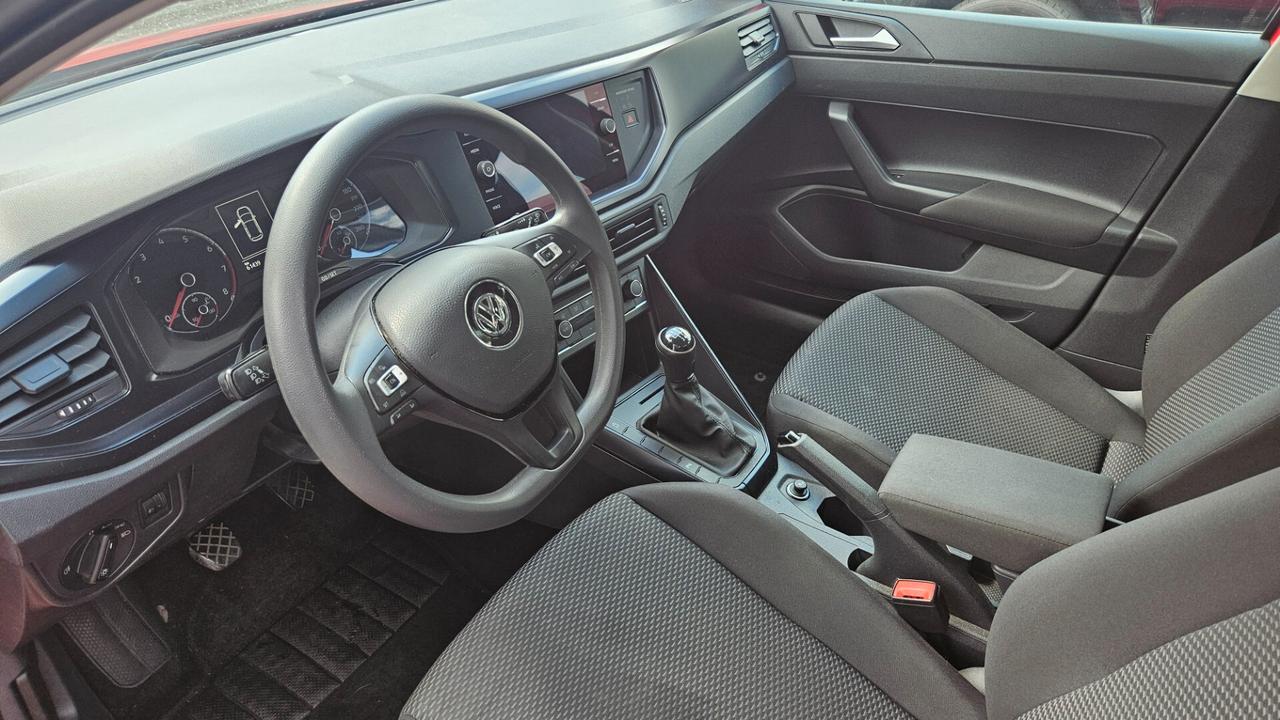 Volkswagen Polo 5p 1.0 evo 80cv NEOPTATENTATI-SED.RISC.-CARPLAY