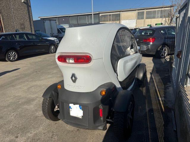 RENAULT Twizy LIFE BATTERIA A NOLEGGIO