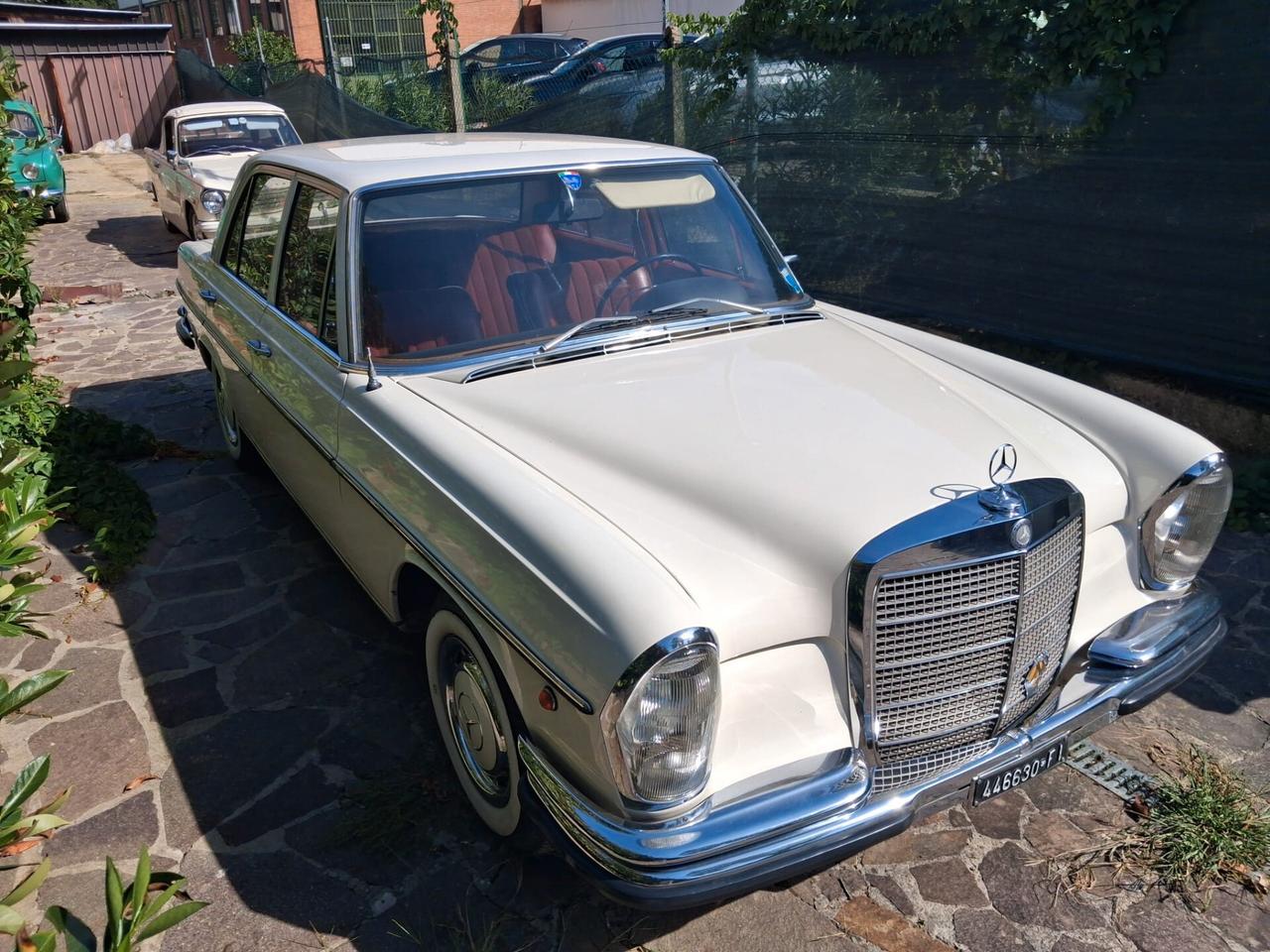 Mercedes-benz 280 SE Berlina