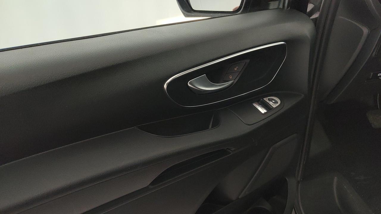Mercedes-Benz vito 116 cdi long tourer pro auto my20