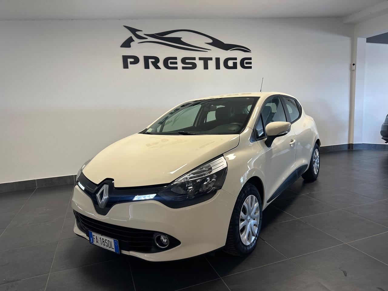 RENAULT CLIO 1.5 DCI NEOPATENTATI 74CV P.CONSEGNA