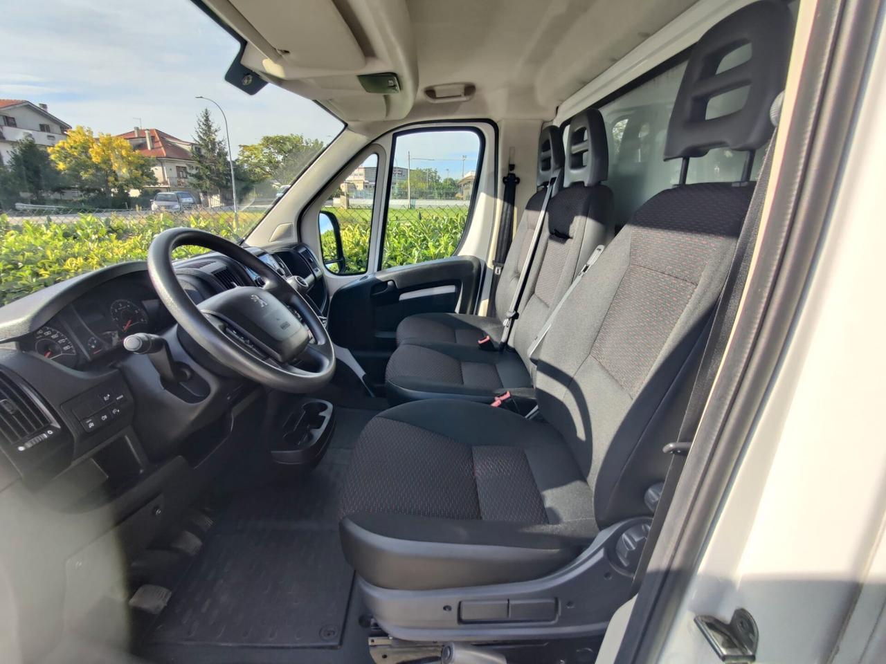 Peugeot Boxer 335 2.2 BlueHDi 140 S&S PLM-TM Furgone