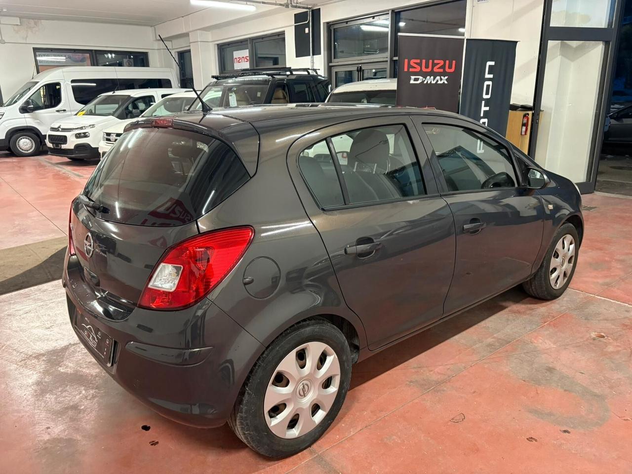 OPEL CORSA serie3 GPL 1.2 CV 85CV Km 109.195 ECO-TECH PER NEOPATENTATI Garanzia 12 mesi