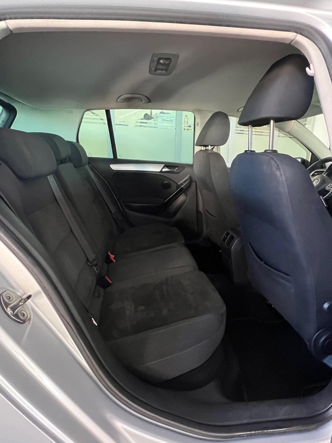 Volkswagen Golf 1.6 TDI DPF 5p. Highline