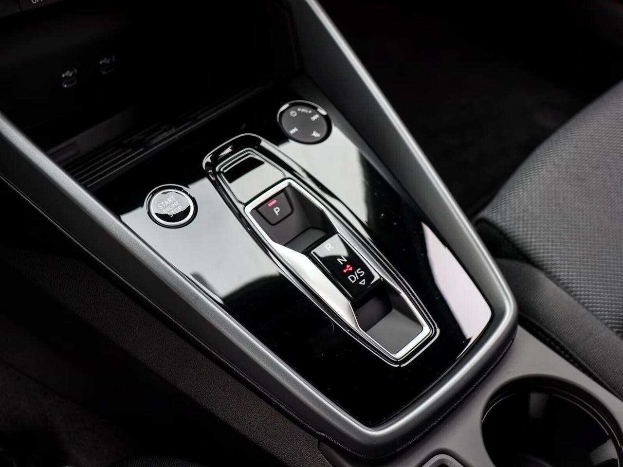 Audi A3 SPB 30 TFSI S tronic