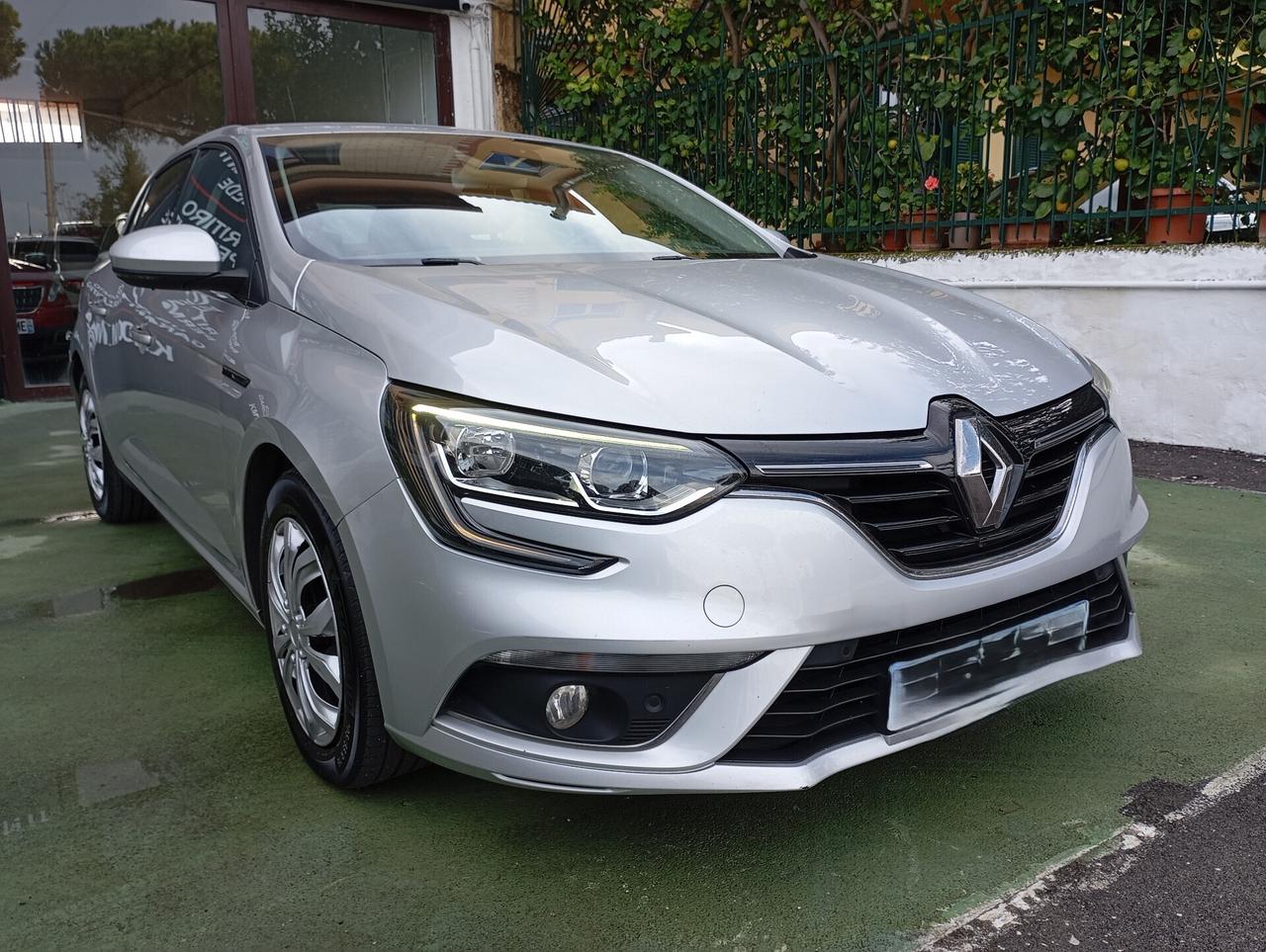 Renault Megane 1.5 Blue dCi 95CV Business