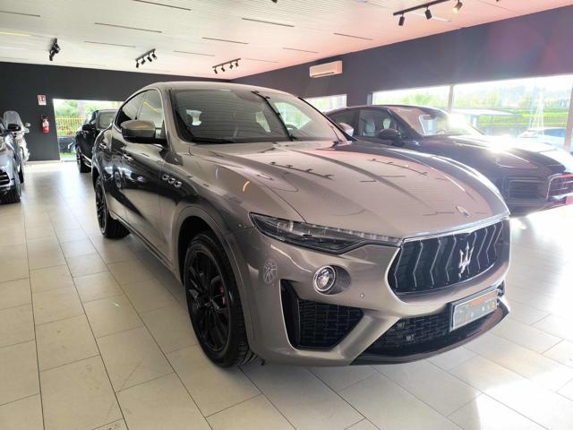 MASERATI Levante V6 AWD Gransport