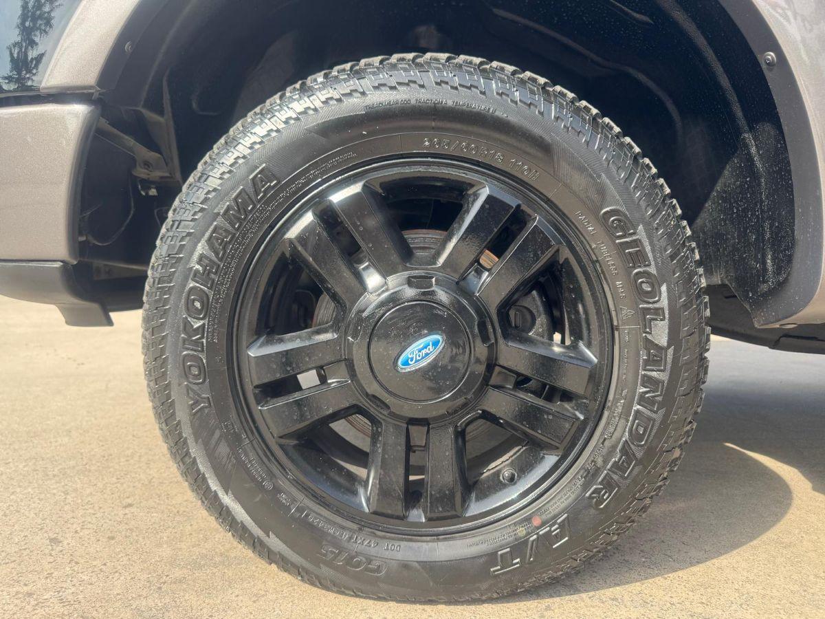 FORD - F 150 LARIAT 5,4 TRITON