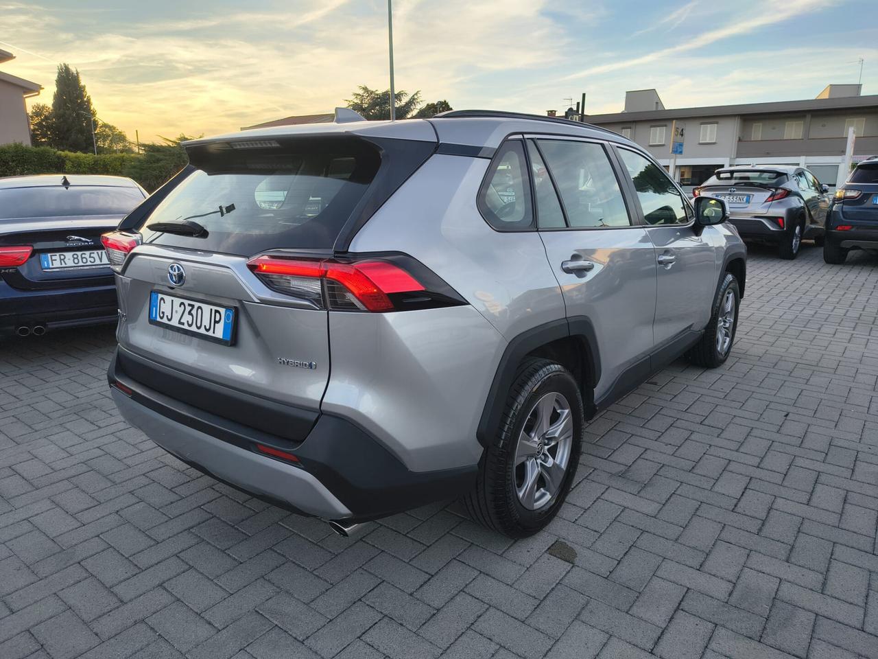 Toyota RAV 4 2.5 HV (218CV) IBRIDA *PREZZO REALE*