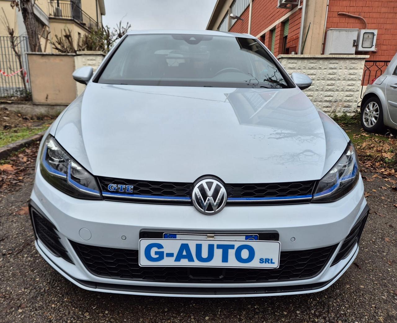 Volkswagen Golf GTE 204cv Full optional DSG
